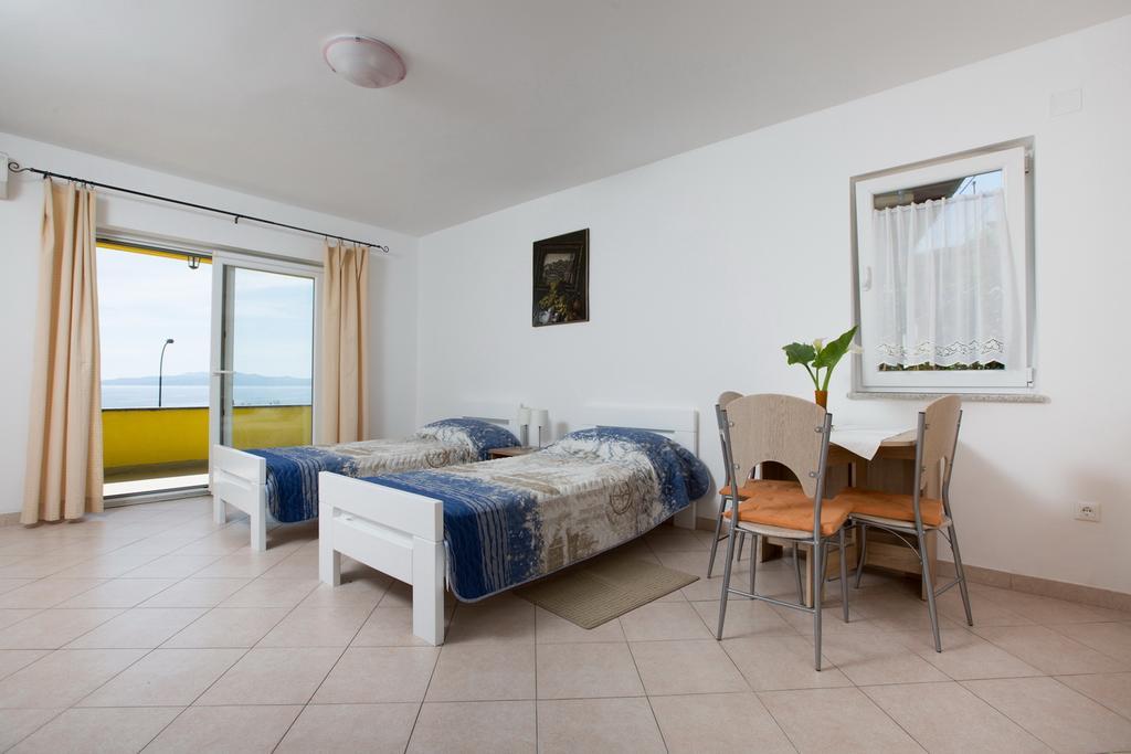 Apartmani Ve-Ro Opatija Bagian luar foto