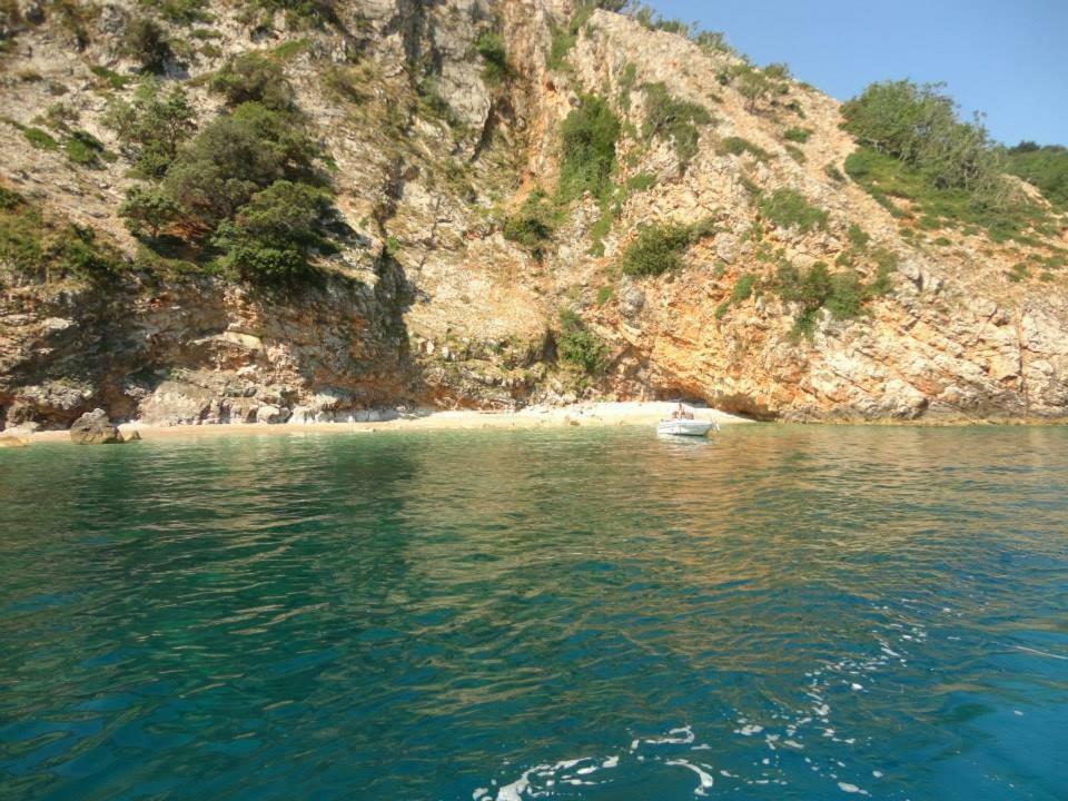 Apartmani Ve-Ro Opatija Bagian luar foto